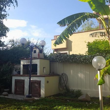 Brezza Di Mare Appartamento In Villa Con Giardino E Spiaggia ,Casa Vacanze Al Mare Quartu Sant'Elena Bagian luar foto